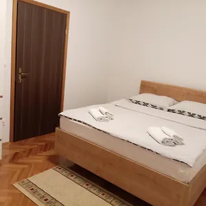  Apartment Suzana