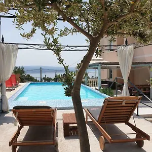  Apartment Velic